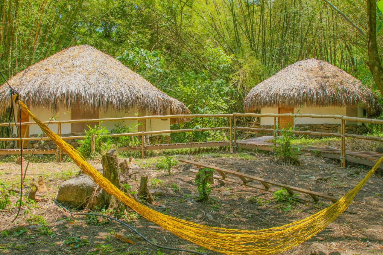 Las Cabanas Del Rio ミンカ エクステリア 写真